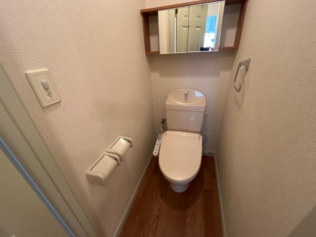 トイレ　シャワー付トイレ