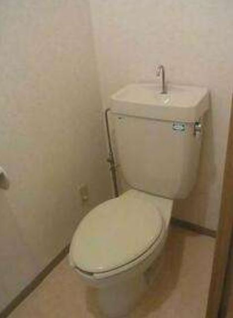 トイレ　※別部屋参考写真