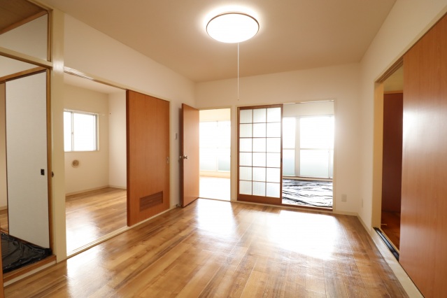 居室・リビング　第3コーポ福島