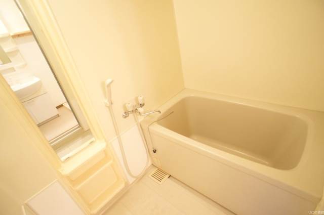 バス・シャワールーム　別部屋