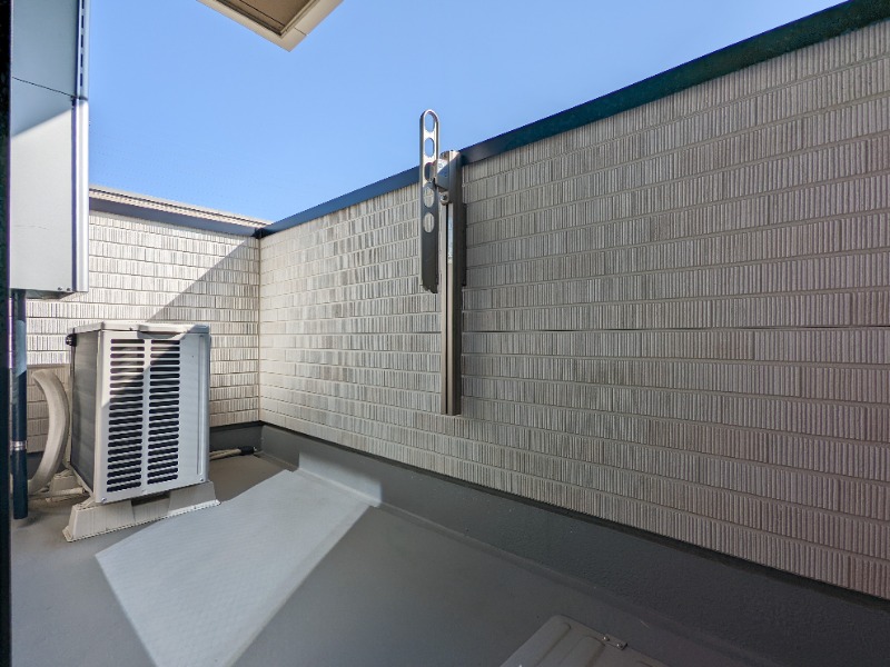 バルコニー　図面と現状に相違がある場合には現状を優先