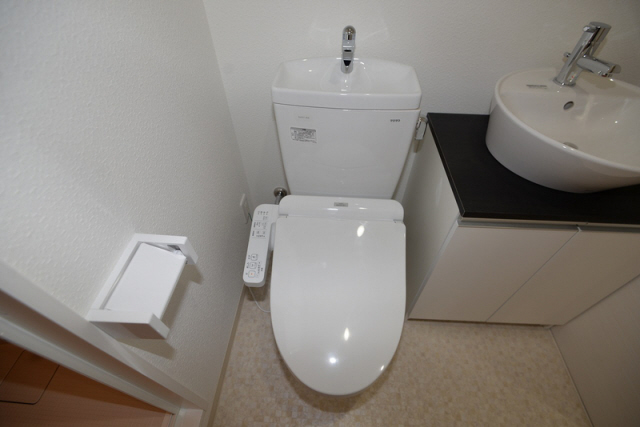 トイレ　ウォッシュレット