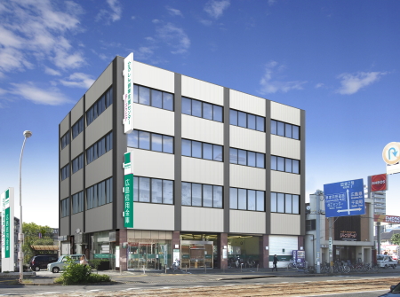 銀行　広島信用金庫江波支店（銀行）まで75m