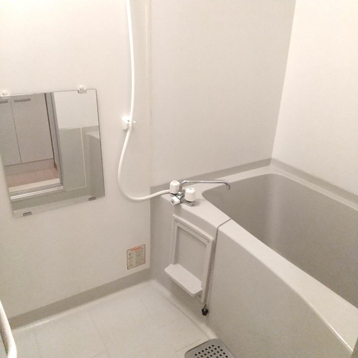 バス・シャワールーム　同建物別室画像です