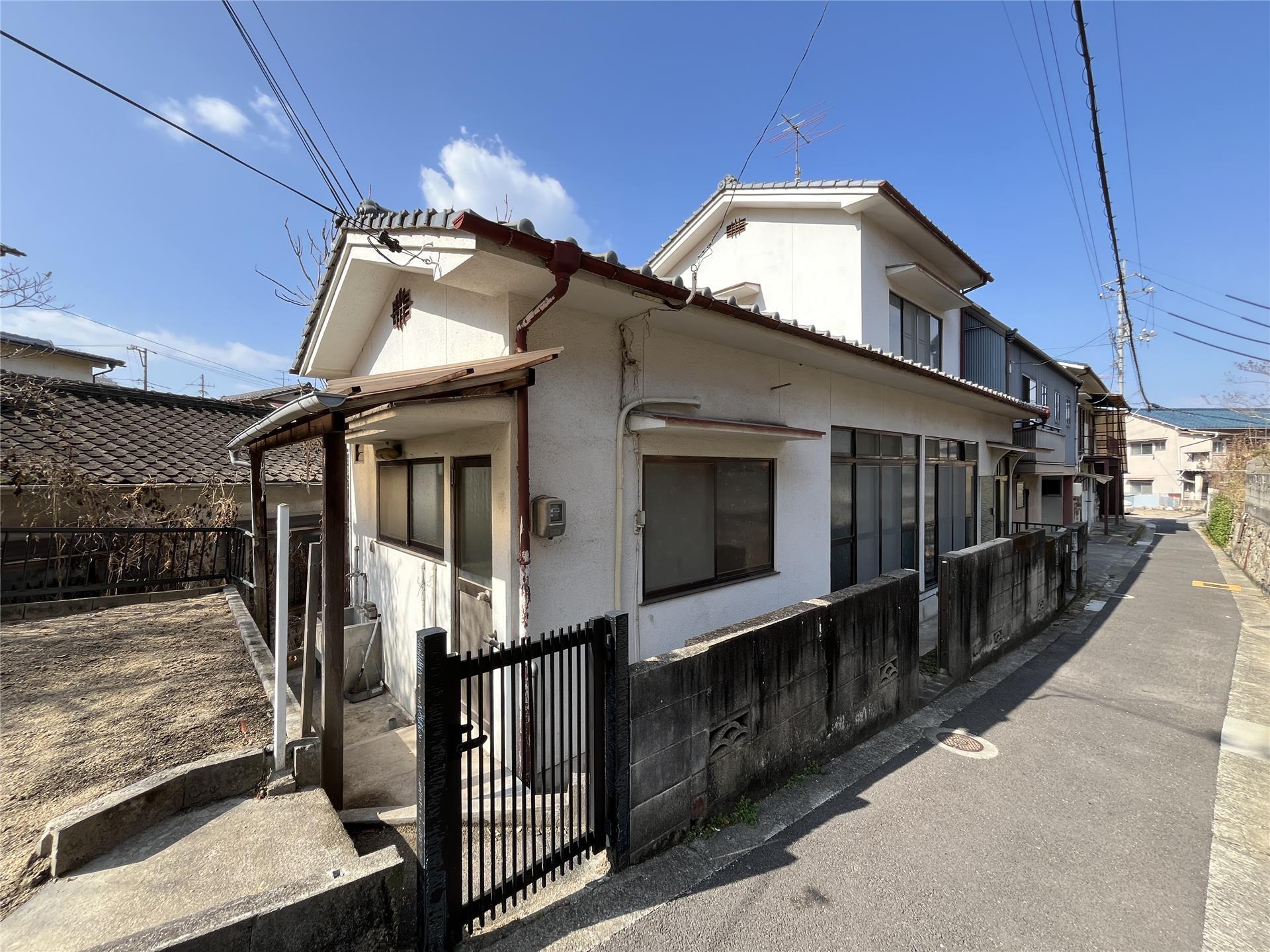 建物外観　1976年築　宮原1丁目5番戸建I