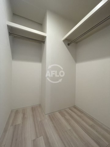 収納　セレニテ難波グランデシュッド　WIC