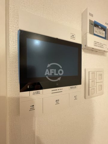 セキュリティ　セレニテ難波グランデシュッド　モニターフォン