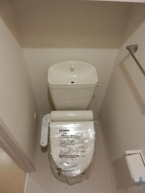 トイレ　※別号室参考写真です