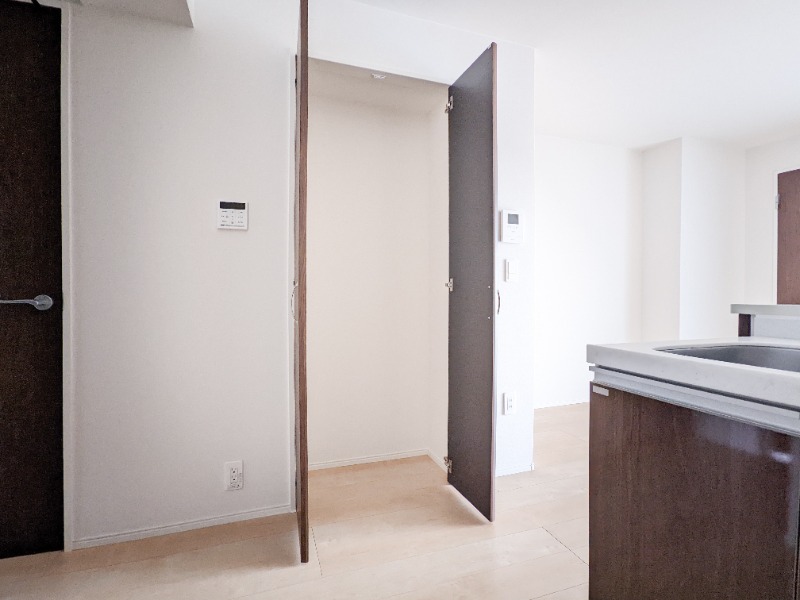 収納　図面と現状に相違がある場合には現状を優先