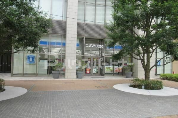 コンビニ　ローソン柏の葉キャンパスシティ店（コンビニ）まで570m