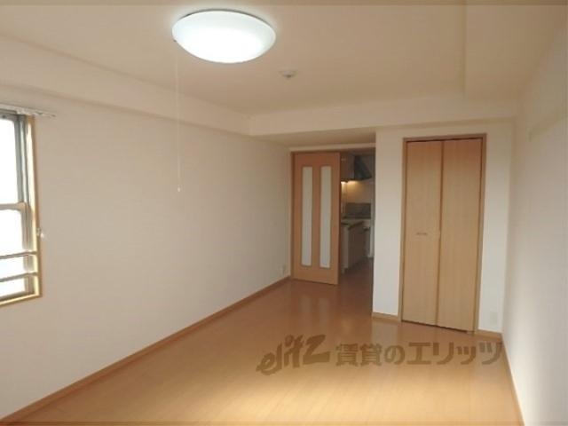 居室・リビング　洋室