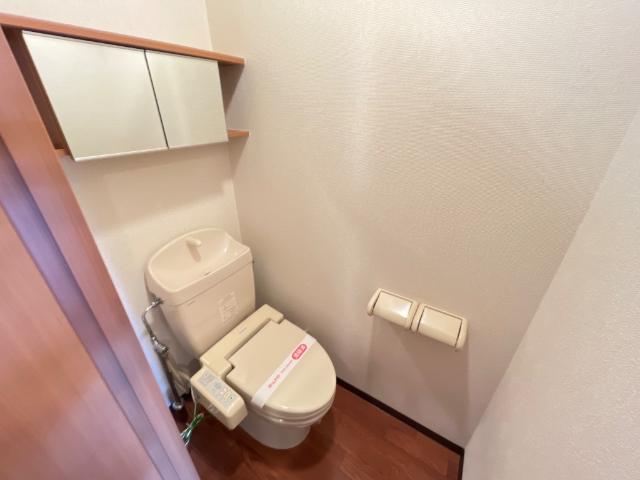 トイレ　シャワー付トイレ