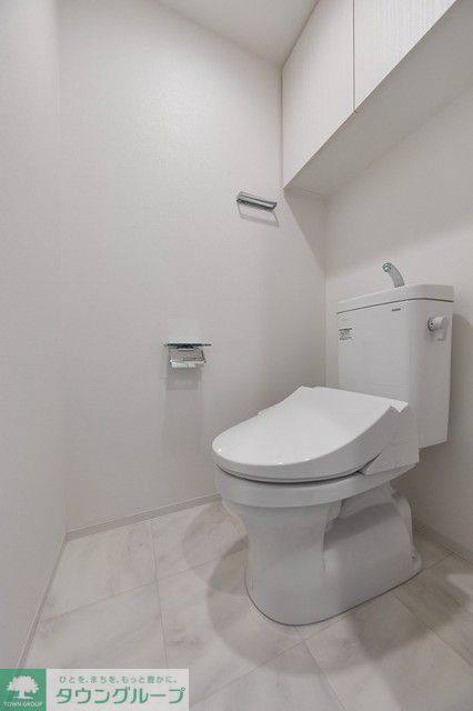 トイレ　※写真は同タイプ住戸です。