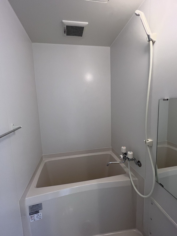 バス・シャワールーム　1日の疲れを癒しましょう。