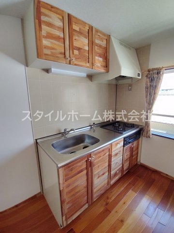 キッチン　同建物内別部屋の写真です。