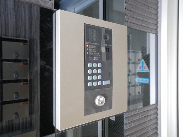 その他　オートロック付きです♪