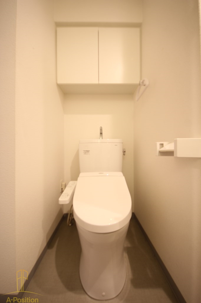 トイレ　ロッカベラアパートメント