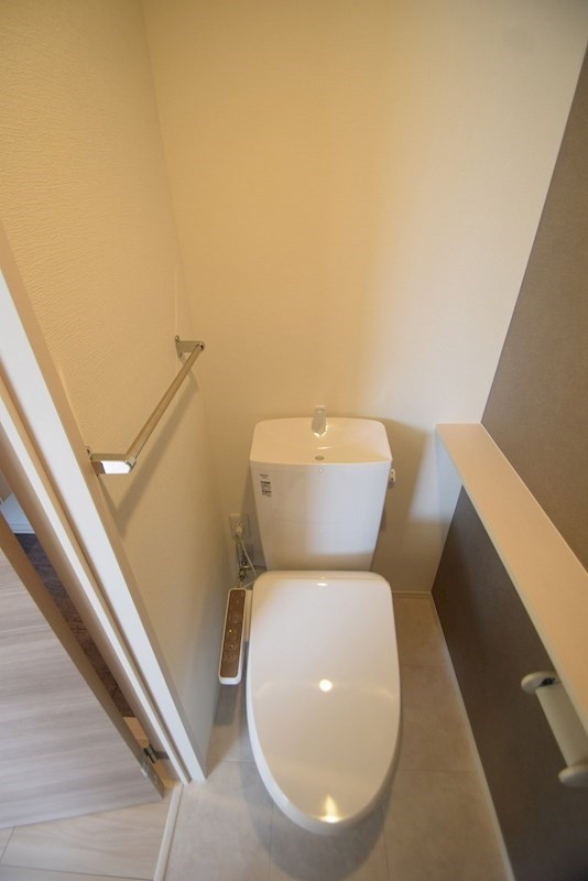 トイレ　同間取参照