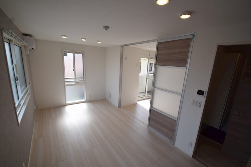 居室・リビング　同間取参照