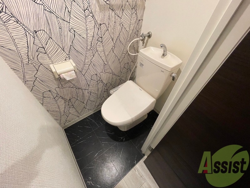 トイレ　ウォシュレット機能がついたトイレ。安心して使用できますね