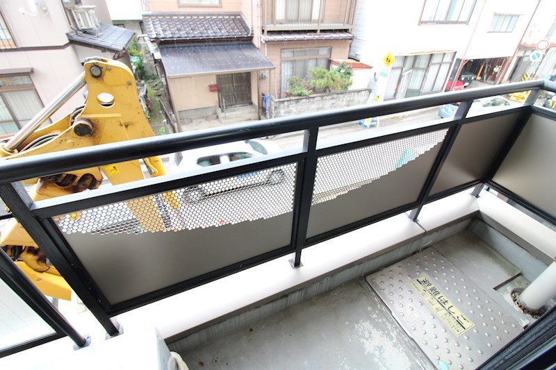 バルコニー　※別室参考写真※