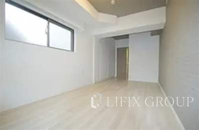 居室・リビング　窓側リビング