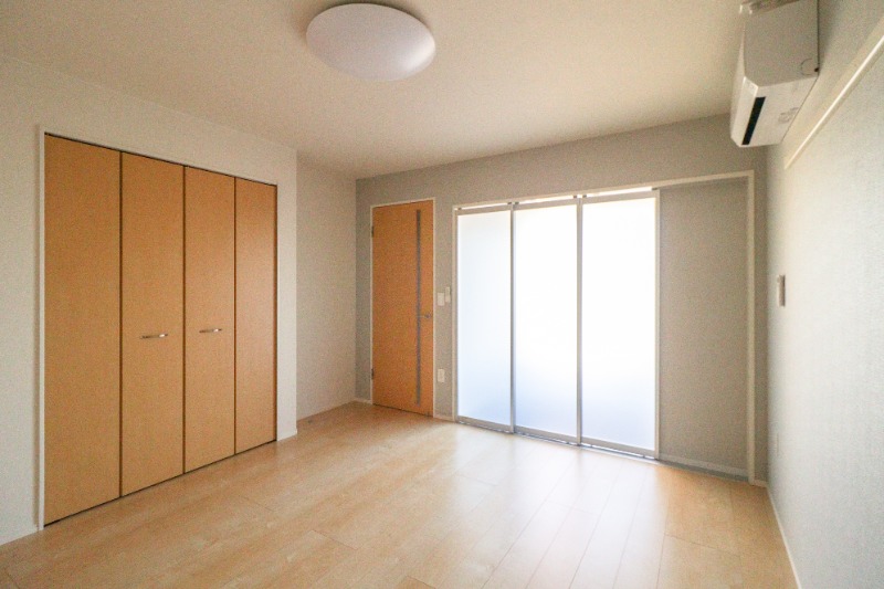 居室・リビング　図面と現状に相違がある場合には現状を優先