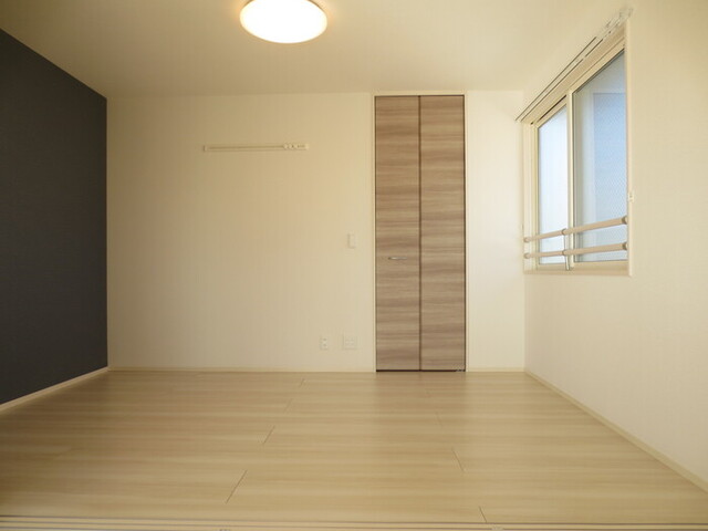 その他部屋・スペース　２０１　照明付き洋室