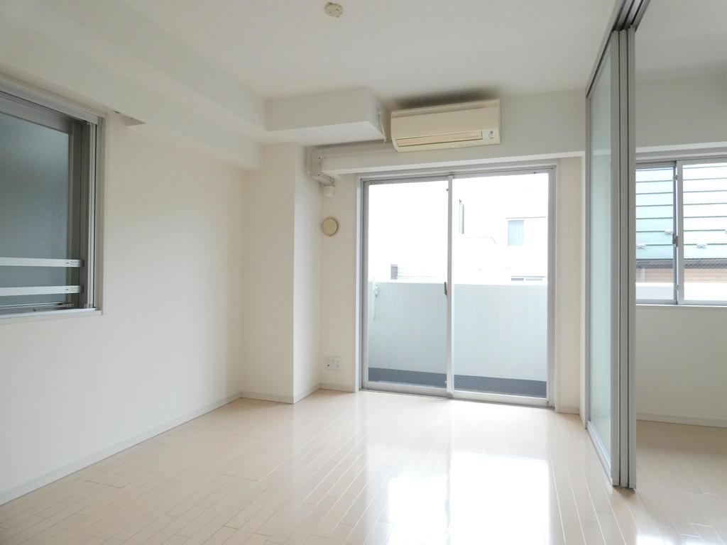 居室・リビング　居室