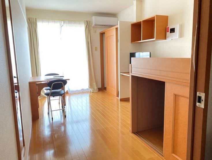 居室・リビング　キッチン