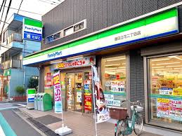 コンビニ　ファミリーマート墨田区役所／S店（コンビニ）まで165m