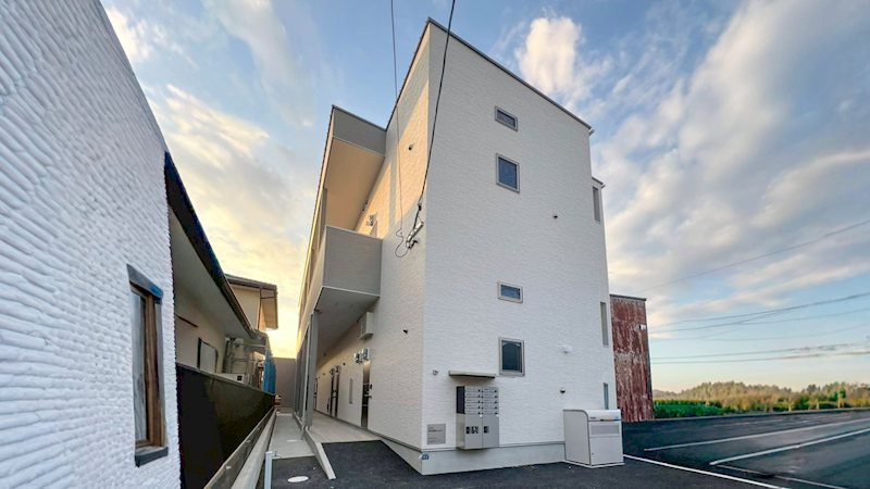 ADC熊本駅南leaf