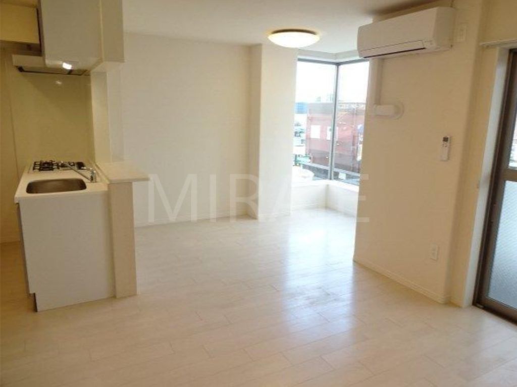 居室・リビング　物件画像