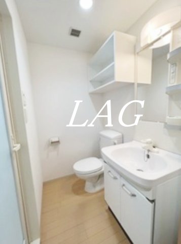 洗面設備　洗面台です。