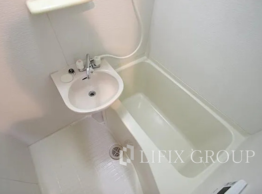 バス・シャワールーム　風呂