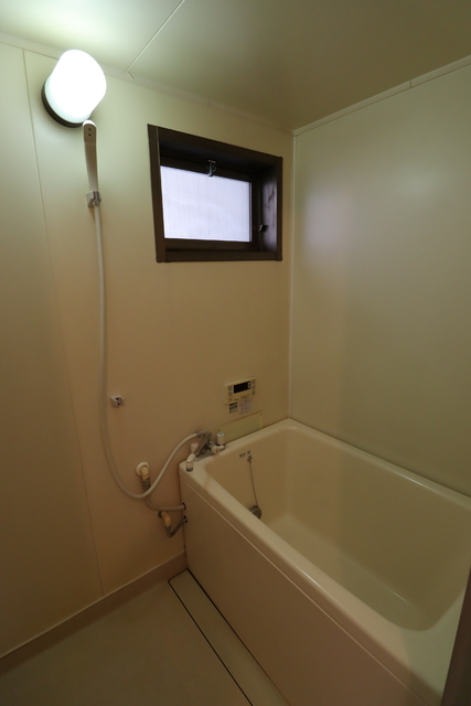 バス・シャワールーム　★追い焚き付き★