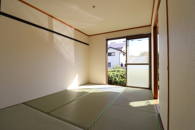 その他部屋・スペース　★６帖の和室★