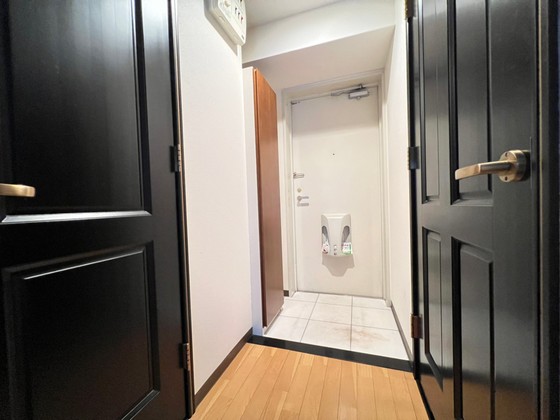 玄関　※別号室の写真使用