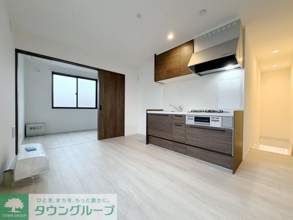 居室・リビング　庭