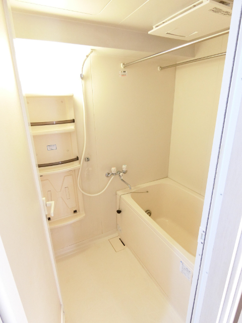 バス・シャワールーム　3/31退去予定☆先行契約可能☆