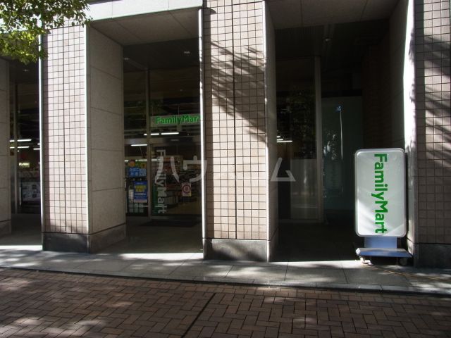 コンビニ　ファミリーマート府中Ｊタワー店（コンビニ）まで468m
