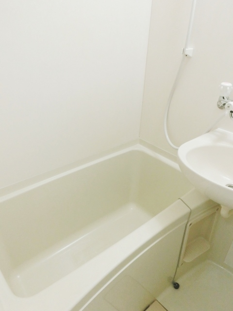 バス・シャワールーム　同仕様参考写真