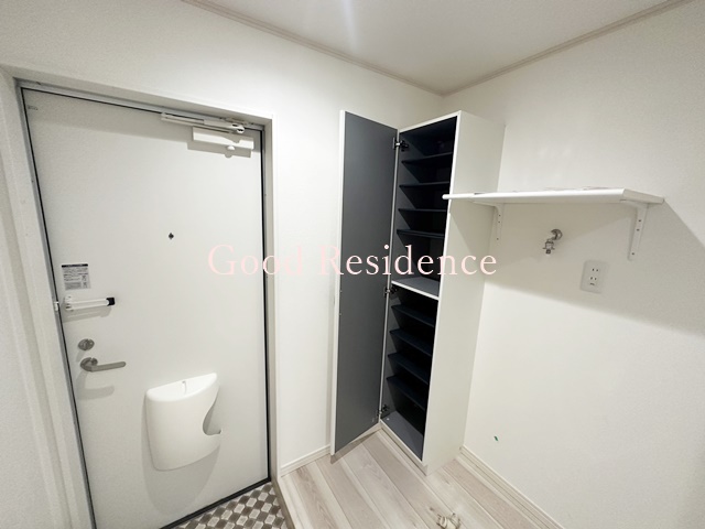 玄関　【敷金・礼金ゼロです♪】