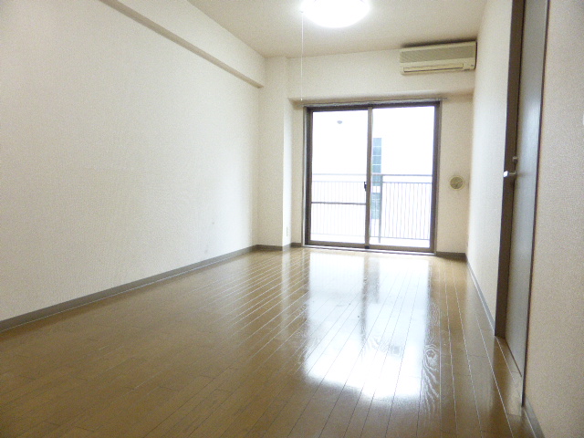 居室・リビング　居室※別部屋参考写真