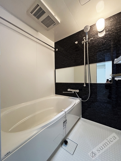 バス・シャワールーム　ゆったりお寛ぎください♪♪