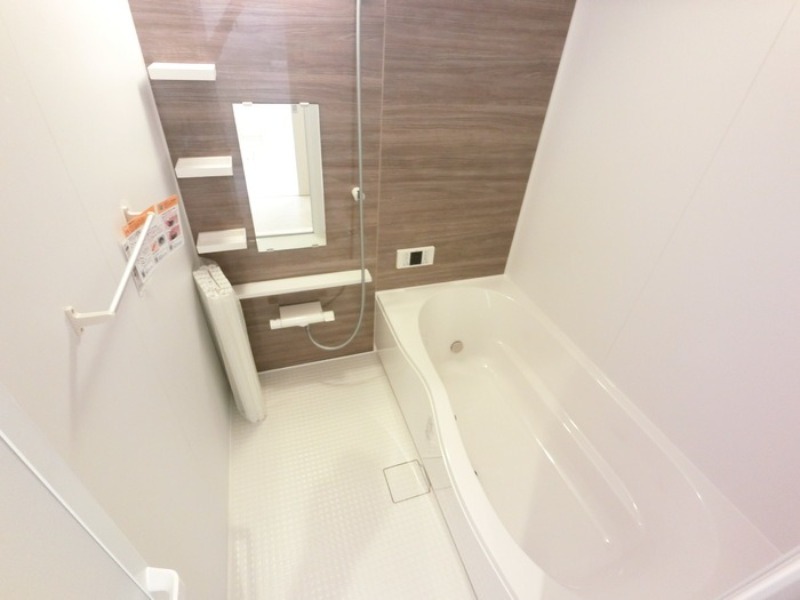 バス・シャワールーム　図面と現状に相違がある場合には現状を優先