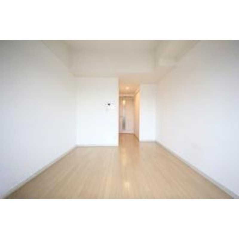 居室・リビング　お引越し無料または家電３点プレゼント！★詳細はスタッフへ