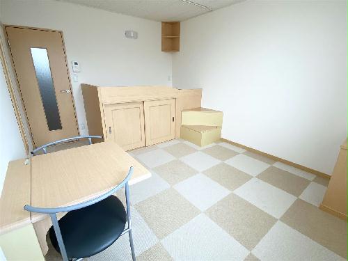 居室・リビング　2Ｆはじゅうたん