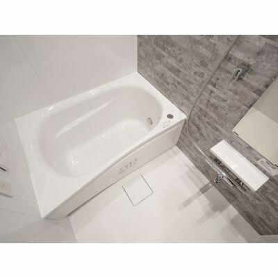 バス・シャワールーム　バスルーム