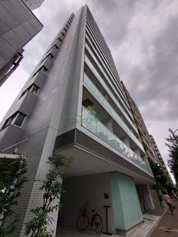 建物外観　コンシェリア西新宿